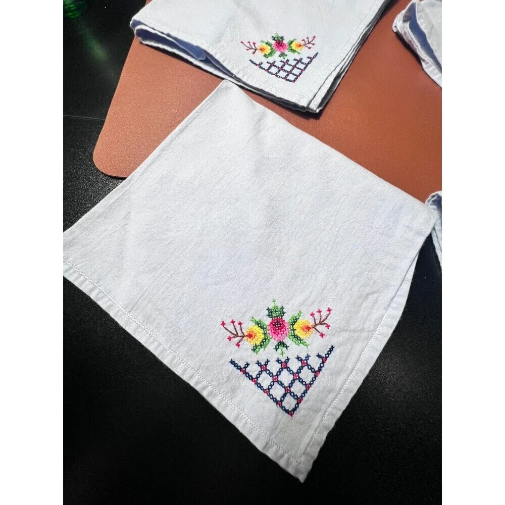 Vintage Handmade Embroidered Floral 16